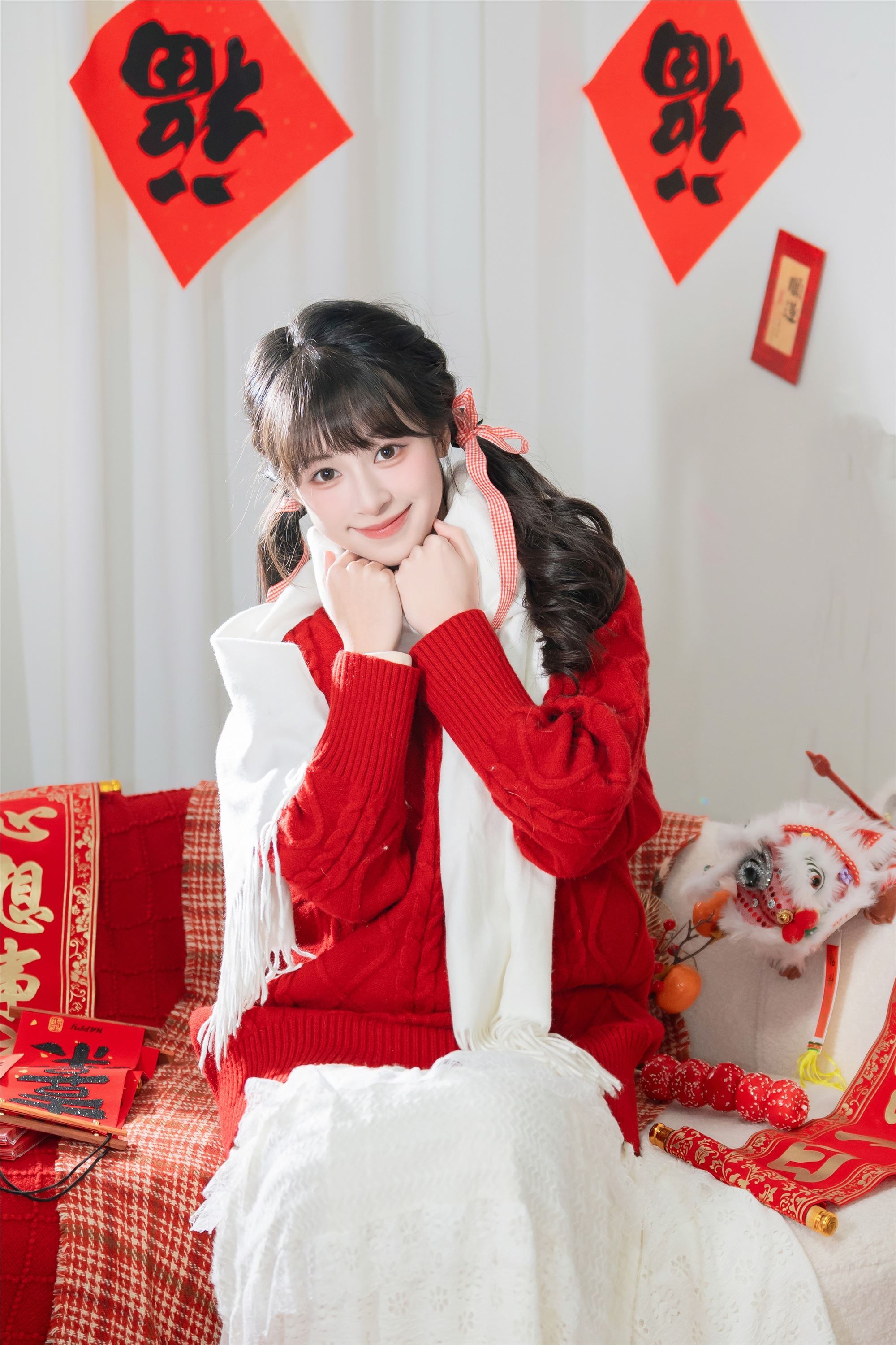 YITUYU艺图语 2025.01.14 居家新年照 夏芋小年